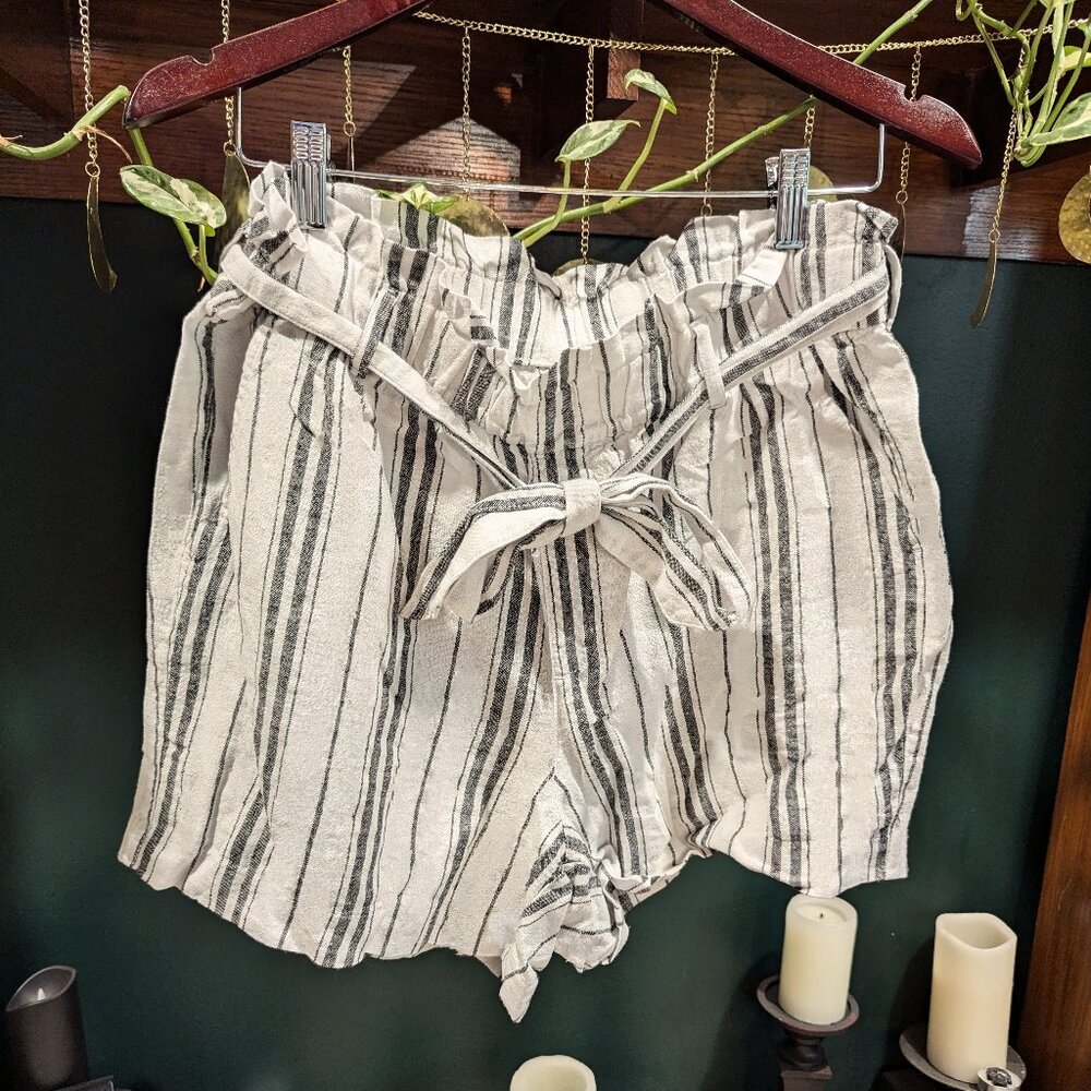 Flowy Striped Shorts
